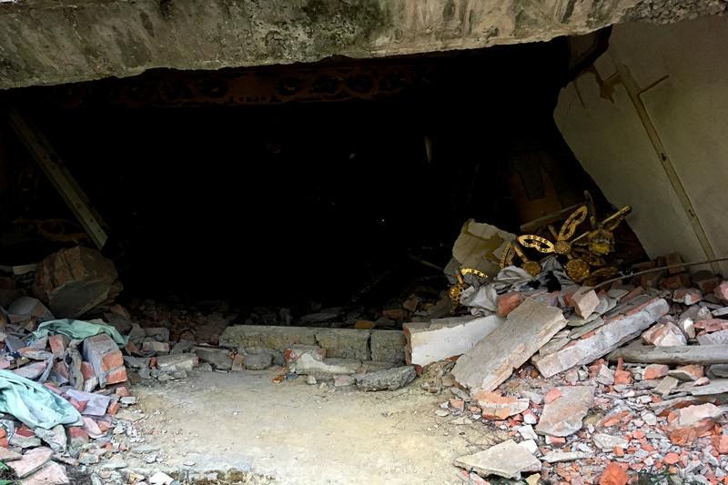 地震の倒壊の様子